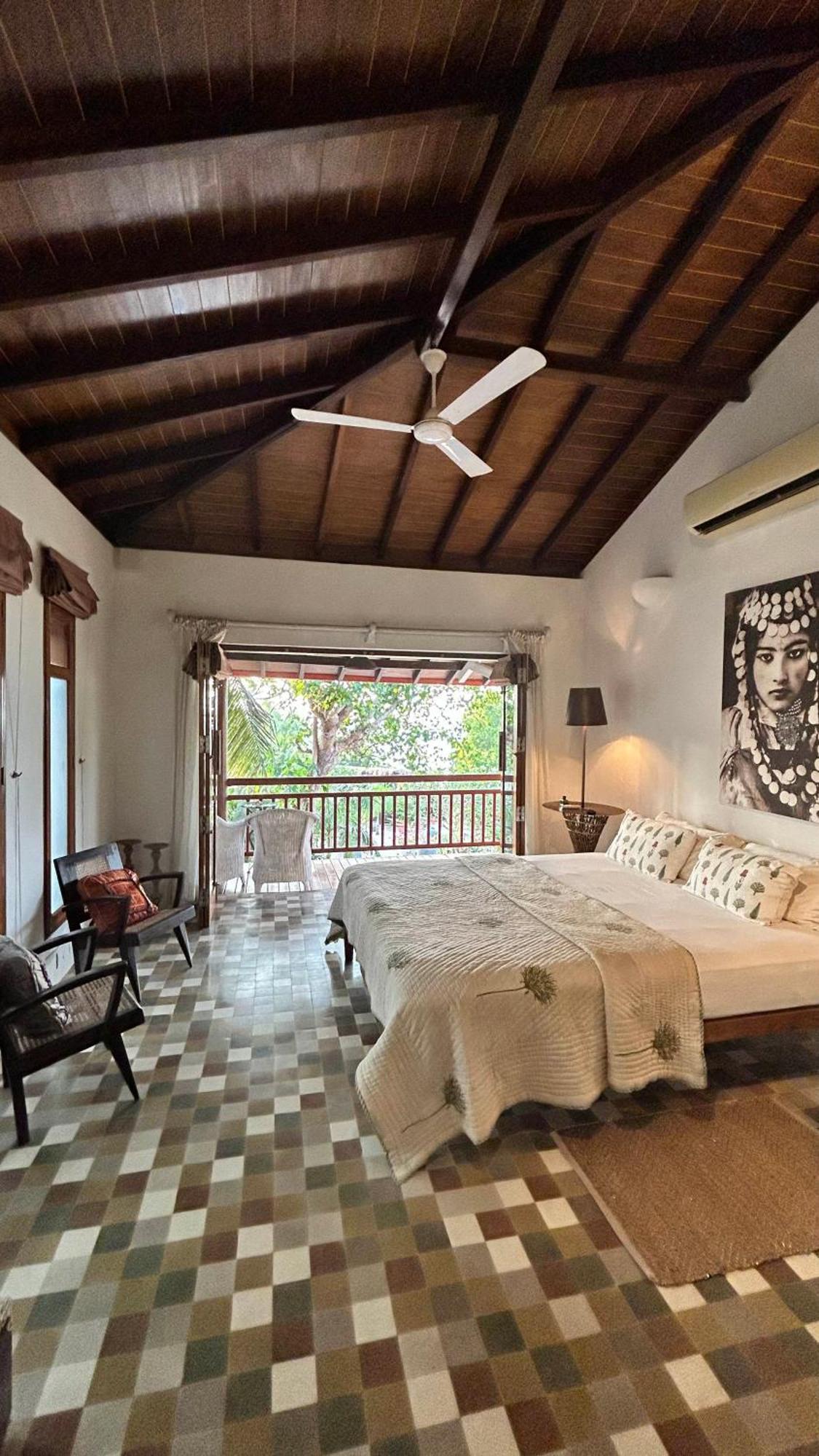 Saffronstays Stella Maris - Luxury Beach Front Villa Near Redi Beach Querim Exterior foto